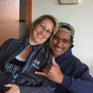 Meet your Posher, Tee